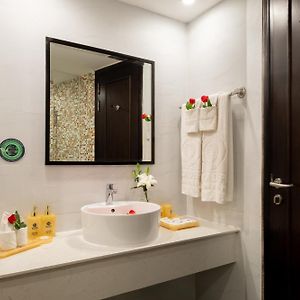 Queen Suite